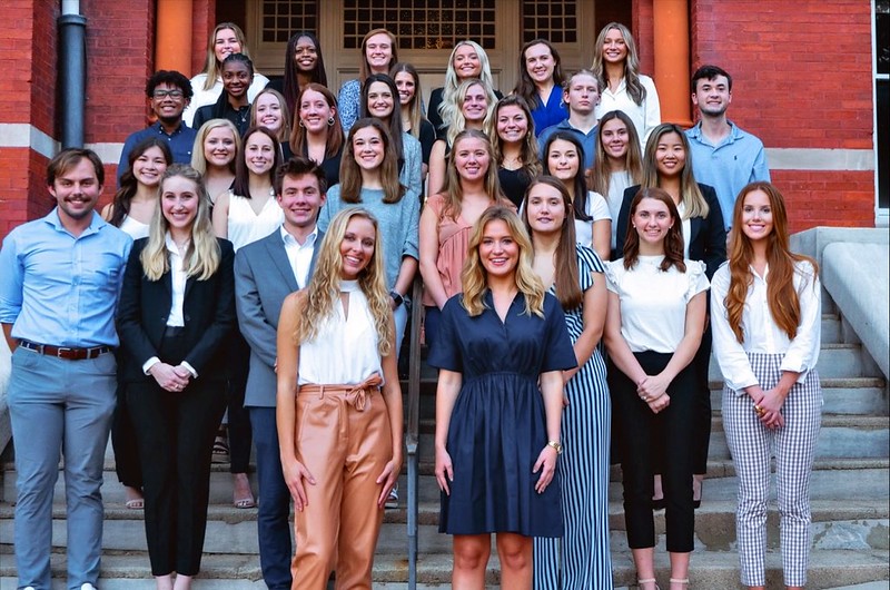 The Oaks Agency, #Auburn's first student-led public relations firm, strives to prepare the next generation of students for the professional field by creating and strengthening relationships with local clients.

#WarEagle

➡️ocm.auburn.edu/newsroom/news_…