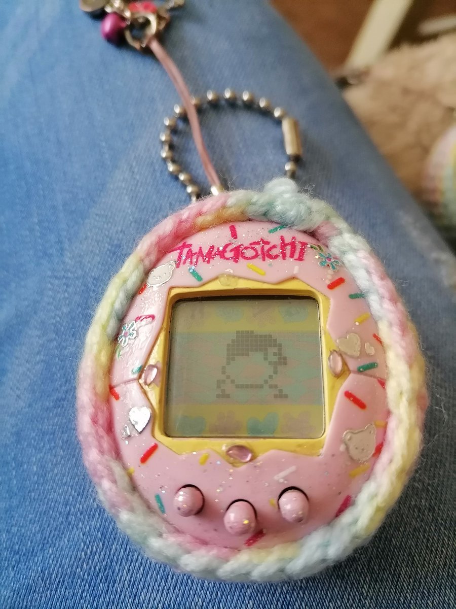 AdelBastin's tweet photo. #tamagotchicollectors #tamagothi #tamapalace #tamagotchi_us #tamagotchicollector #virtualpet #hellokittyfanatic #dinky #hellokitty https://t.co/6HtJS0zVA9