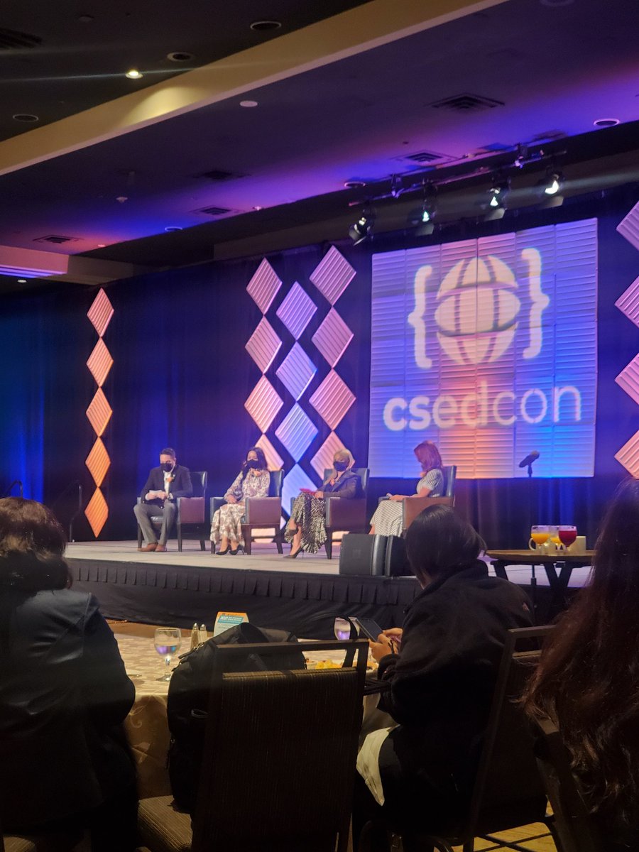 Odelia_Younge's tweet image. Excited to be at #CSEdCon2021! #MC4Me