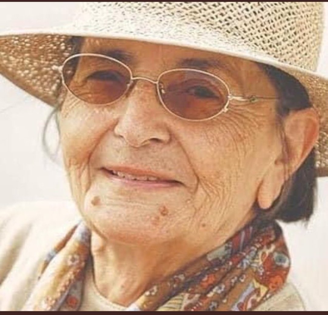 Bu perişan halime sebeptir. 
Senin unutmuşluğunu affetmeyeceğim..”
Saygıyla...
#GültenAkın