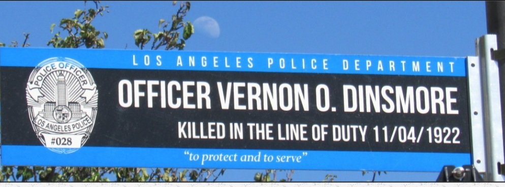 SgtFlanaganLAPD's tweet photo. In Memoriam. On today's date in 1922, Officer Vernon Dinsmore made the ultimate sacrifice for the Community when he was shot and killed by a thief stealing milk bottles. #RIP #hereo #InTheLineOfDuty https://t.co/RqoGFvjzjE