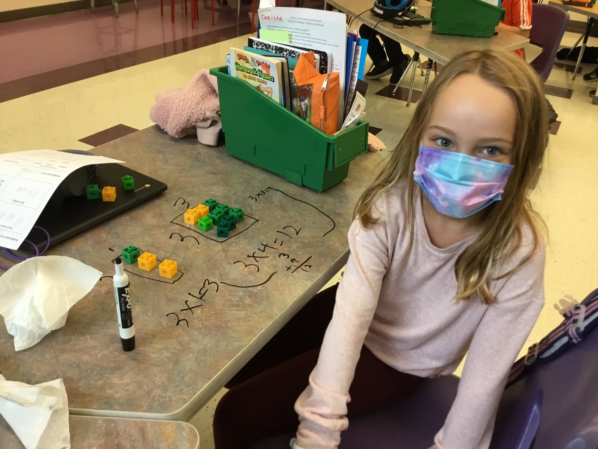 3rdgeckos's tweet photo. Day 1 of Decomposing Arrays calls for hands-on exploration! https://t.co/KjJ4IJGoQj
