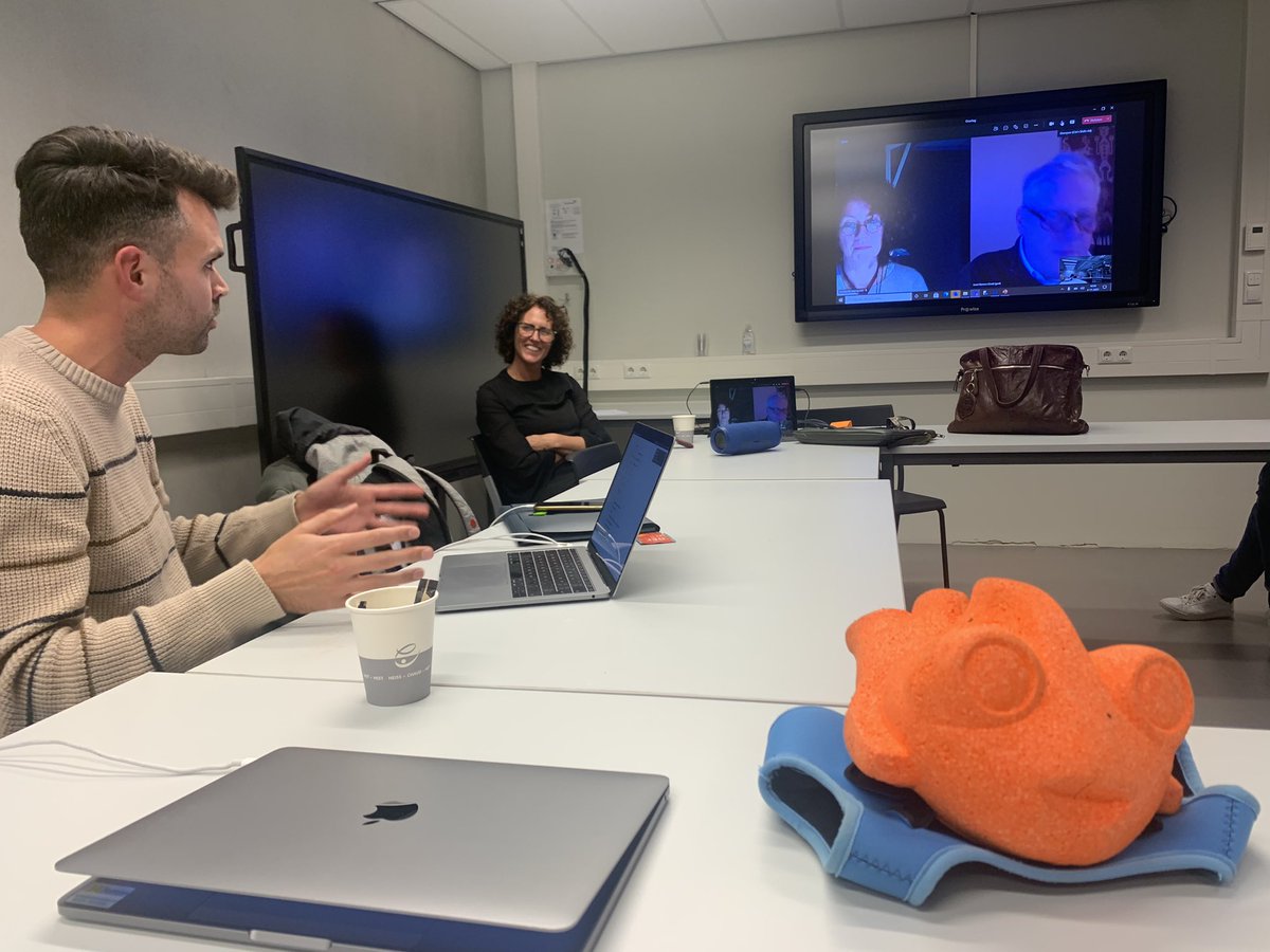 DutchDontDrown's tweet photo. De volgende stap met Fibby. Samen met onderzoekers van Windesheim en de universiteit van Brussel werken aan een onderzoeksprogramma. #stopdrowning #becausedrowningispreventable https://t.co/iQsEpq7Kpu
