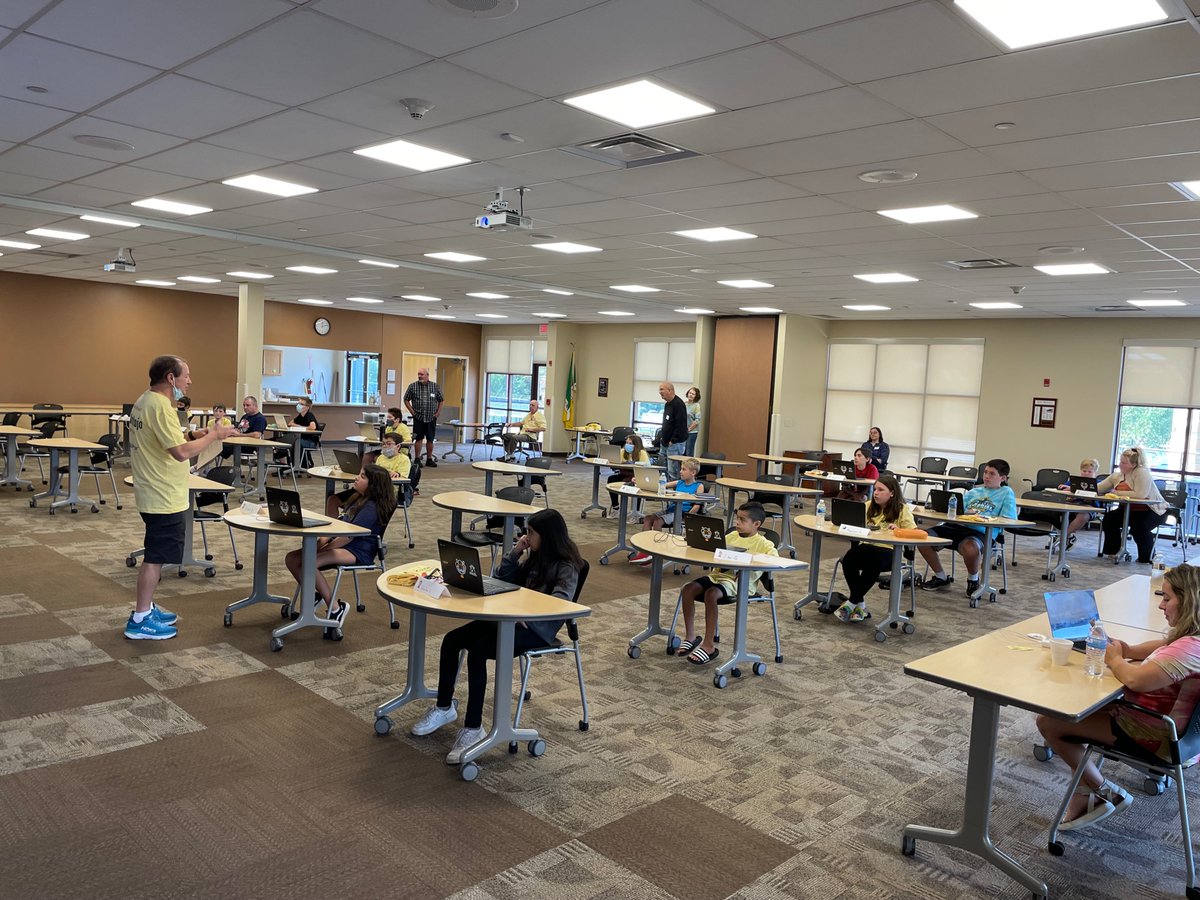 IdeaCoopIndiana's tweet photo. The Greenfield CoderDojo class is Sunday November 7 from 1:00 - 3:00 pm at the NineStar Conference Center at 2243 East Main Street. Class is free but you need to register at:
https://t.co/y9yrQH227k
#coderdojo #greenfieldindiana #ninestarconnect https://t.co/aYgMej5KyU