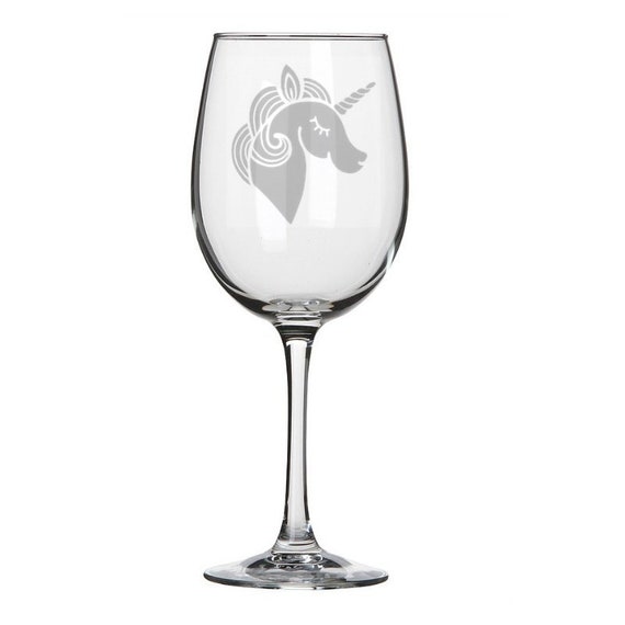 Cute Unicorn Head Wine Pint Rocks or Champagne etsy.me/3eDt5eY #barware #wineglas #rainbowunicorn #unicornglasses #unicornwineglass @etsymktgtool