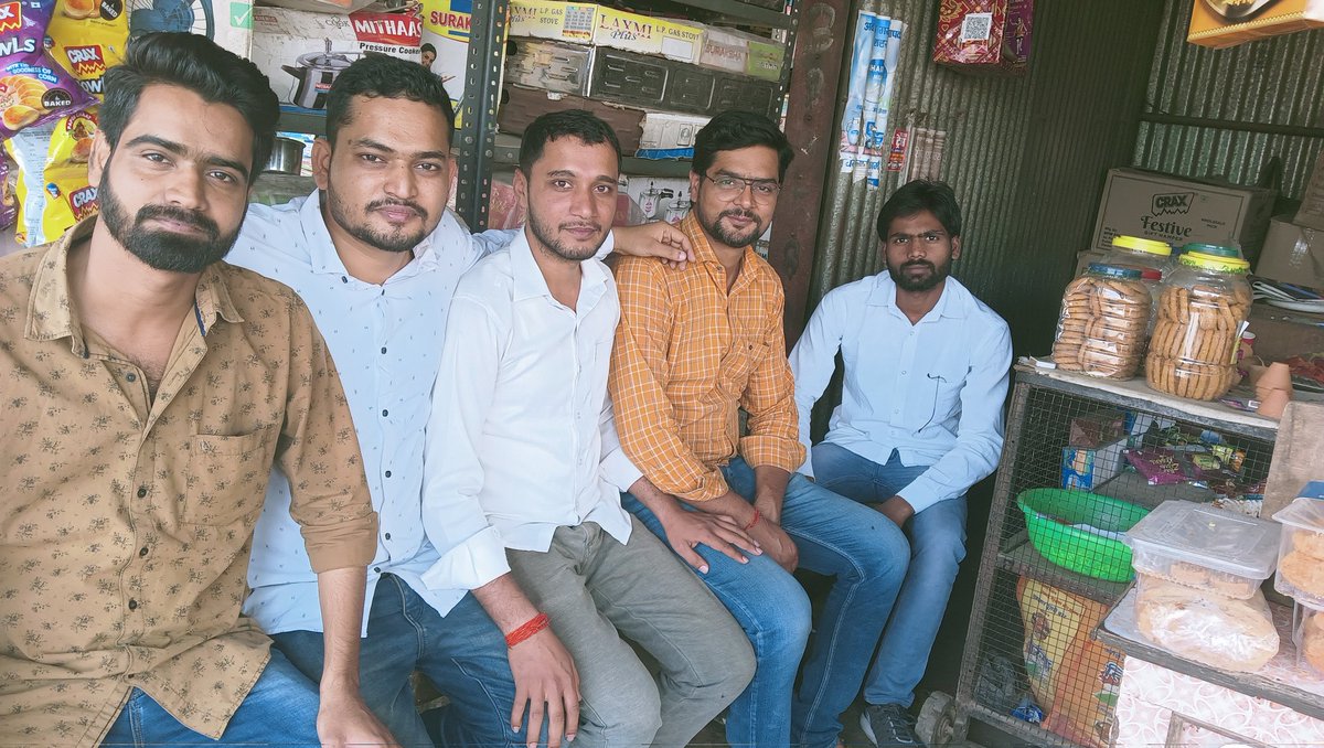 आप सभी को एवं आपके पूरे परिवार को #दिपावाली की हार्दिक शुभकामनाएँ व बधाई 
<a href="/abwaup/">ABWAUP</a> <a href="/vikassinghTeam/">राजपूत विकास सिंह</a>