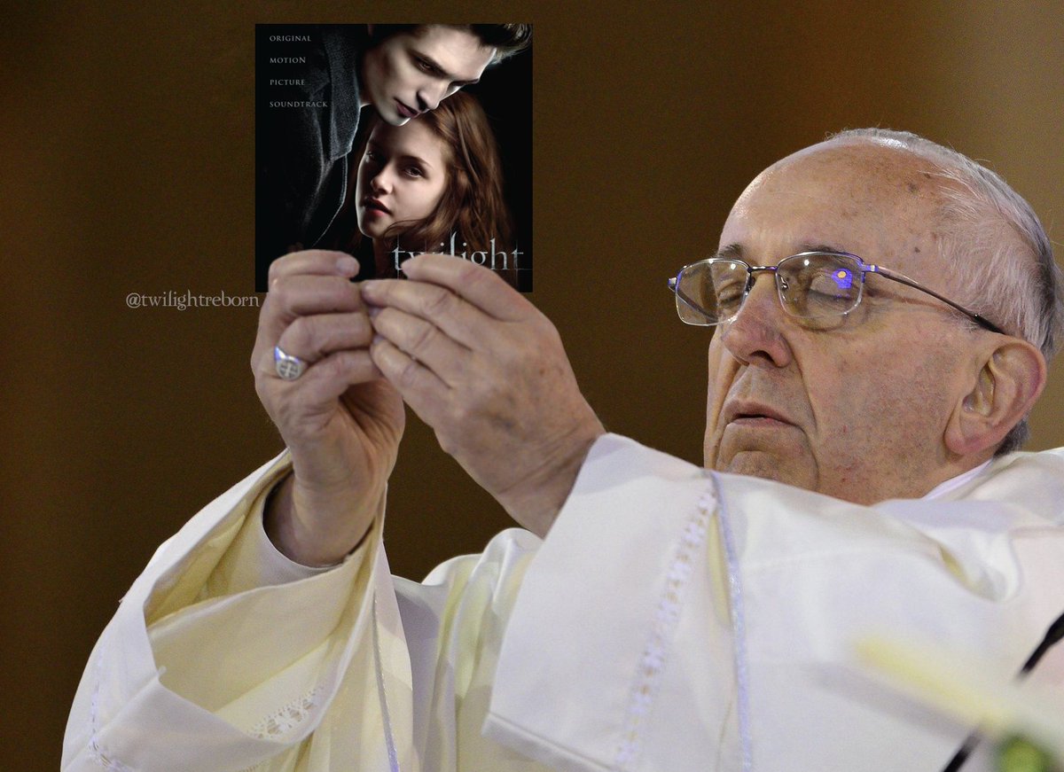 twilightreborn's tweet photo. 13 years ago, the twilight soundtrack was released! https://t.co/gK0MAZHAuy