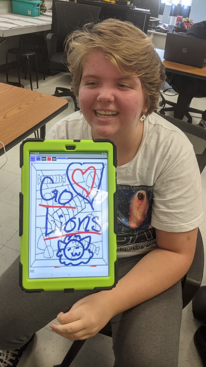 nhs_dotson's tweet photo. A WWII adventure book, a coloring book, a soundboard, and more. Thanks Mrs. Willis for inviting me to your app coding gallery walk! #pltw #weareOneNorthwest https://t.co/HI7uO8PVIS