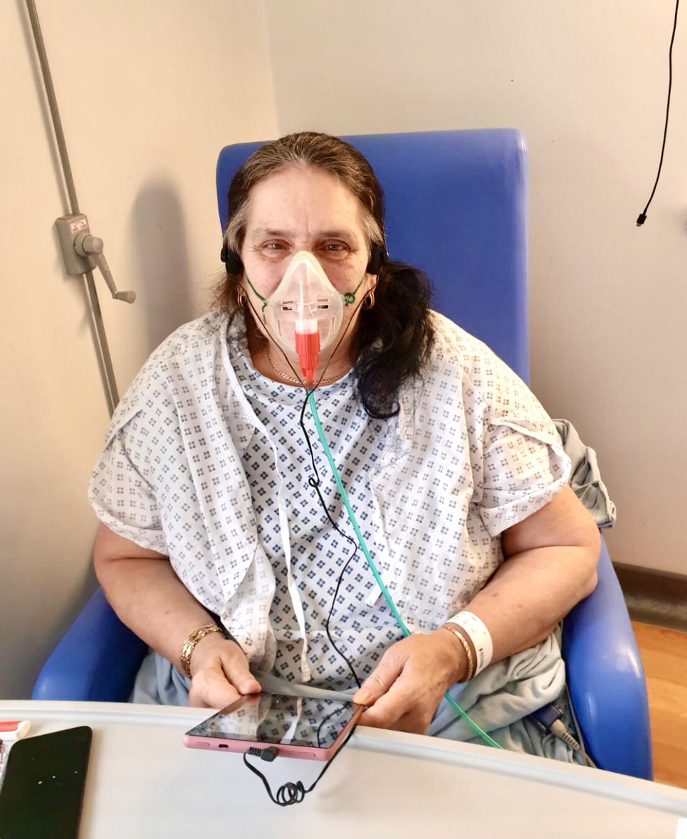 patientexpLGT's tweet photo. Patients are delighted to be able to listen to audio books on new Kindles donated by the Books for Dad project. 📖👏👍🏼 @patientexpLGT #booksfordad #LGT https://t.co/DM4Z78cKfS