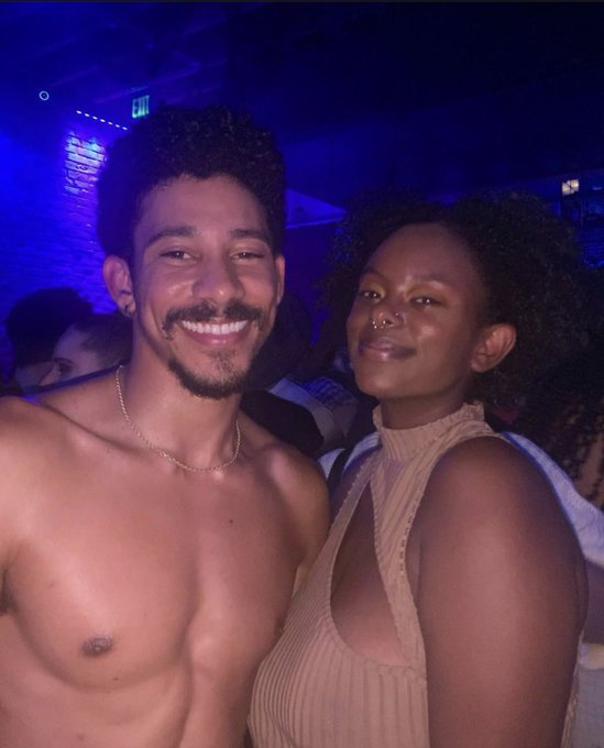 Watch Stache Weho's leaked NSFW photo on TwXstars