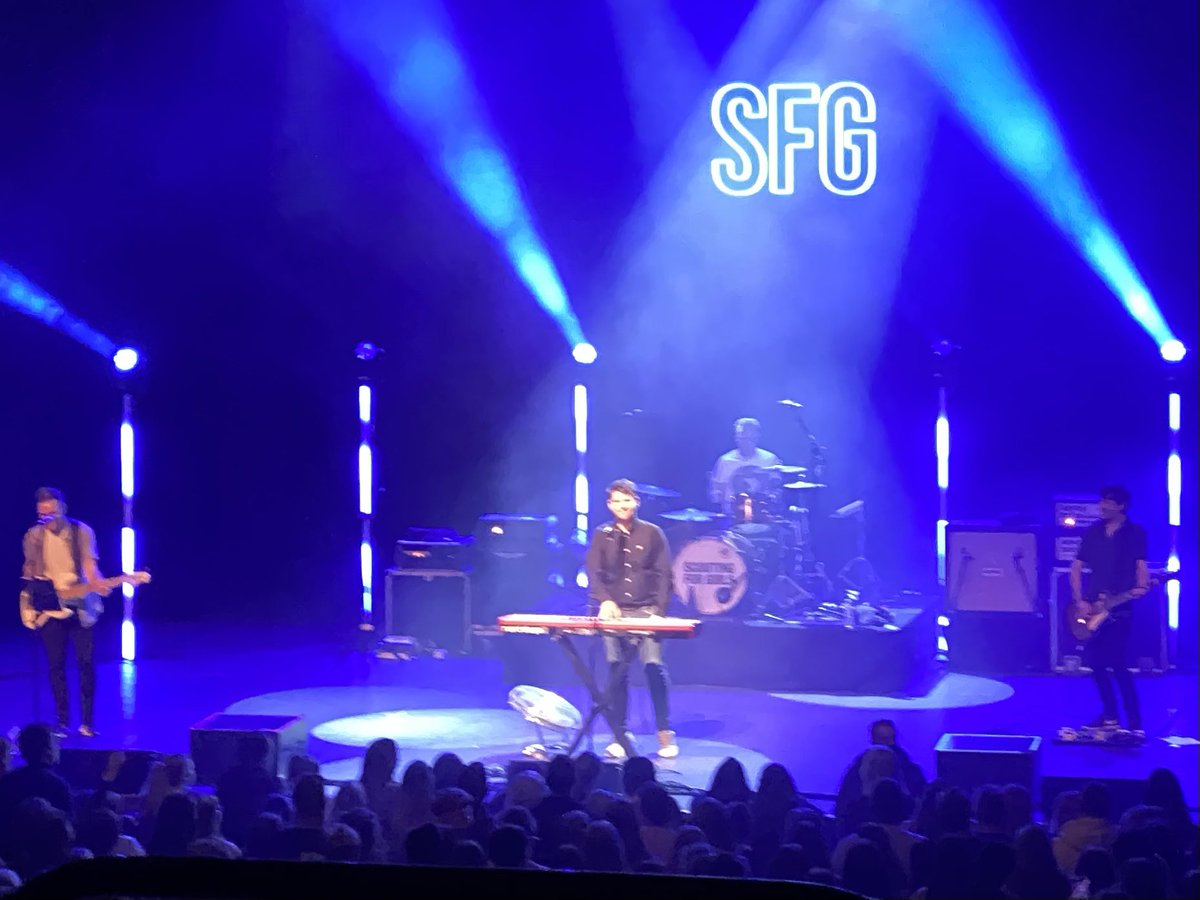 TopLandingGear's tweet photo. Top Landing Gear’s Roy Stride and @Scouting4Girls were on fire @GLiveGuildford last night. Only moments before he’d been with us  backstage recording our next podcast. And if that TLG sticker doesn’t remain on Pete’s bass drum for the rest of the tour… there’ll be questions! https://t.co/VOKL9xHyqz