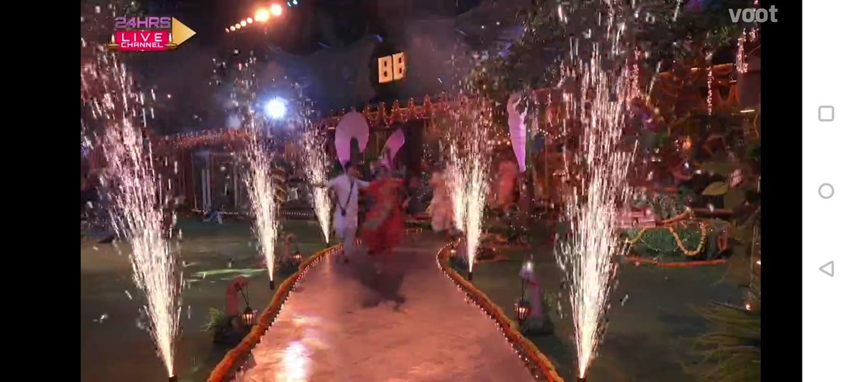 BiggBoss_LiveFeed tweet media