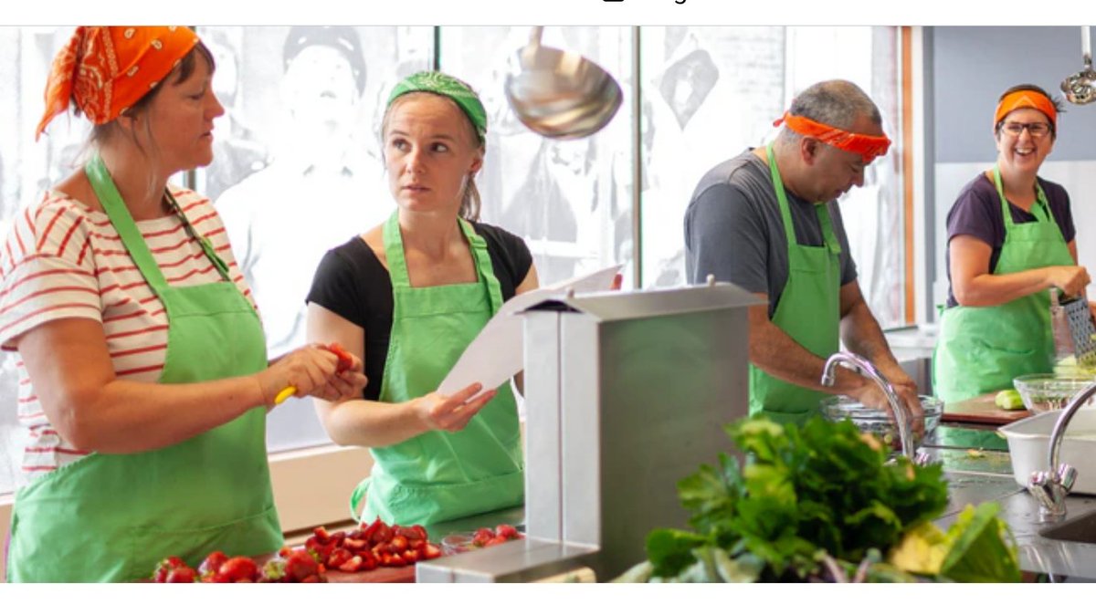 In de kookgroep Van Tuin Tot Bord bij 't Hert in Nijmegen is plek voor nieuwe medewerkers. 15.30-20.00 uur/Iedere week of om de twee weken (op dinsdagen). Vind je het leuk om samen met andere buurtgenoten te koken, meld je dan aan! info@vantuintotbord.nl
vantuintotbord.nl
