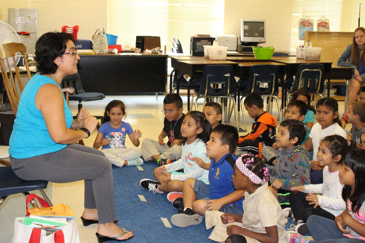 belkfoundation's tweet photo. The Belk Foundation has two strategic issues: 3rd grade reading and equitable access to effective teachers. #NCed #Committo80 #edequity #expandthepool #extendthereach https://t.co/4L0sTSFqET