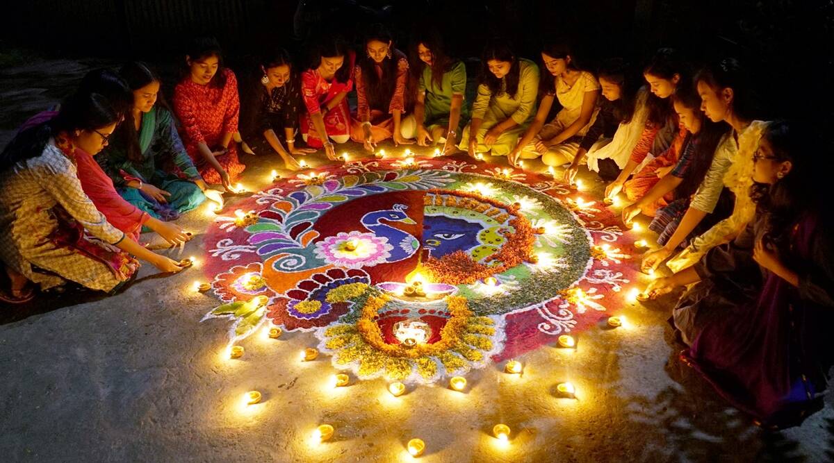 A very happy #Diwali to all! This festival always brings such fond and happy memories for me as I reflect on precious time with family and friends, celebrating all that is good in the world. Wishing you peace and joy on this and every day.