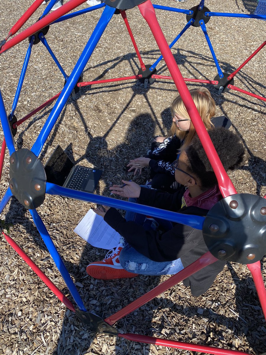 laurenc_tic's tweet photo. Nothing like a little playground action to apply our knowledge of balanced and unbalanced forces! #FlipgridForAll https://t.co/d5WL3FvibX