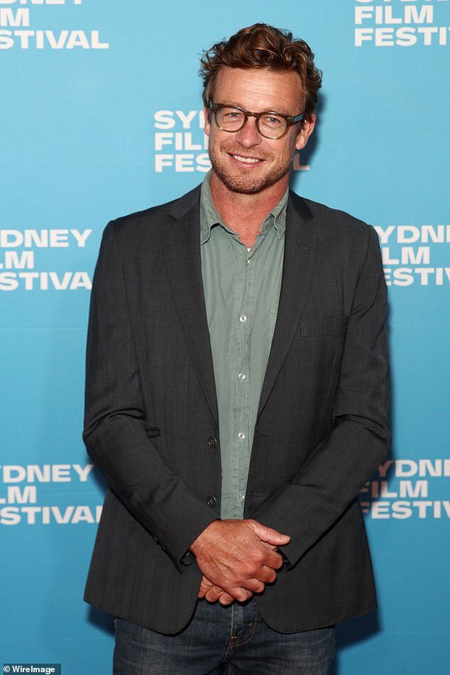 Thementalistgi1's tweet photo. New photos of Simon Baker 🥰😍 https://t.co/WVY8O1e76E