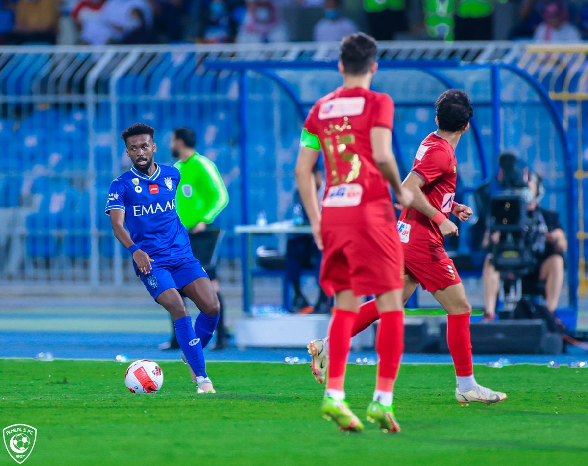 Alhilal_FC's tweet photo. ⏰ د٨٥'

#الهلال ١ x ٠ ضمك
#الهلال_ضمك https://t.co/s3T4SMxKLF