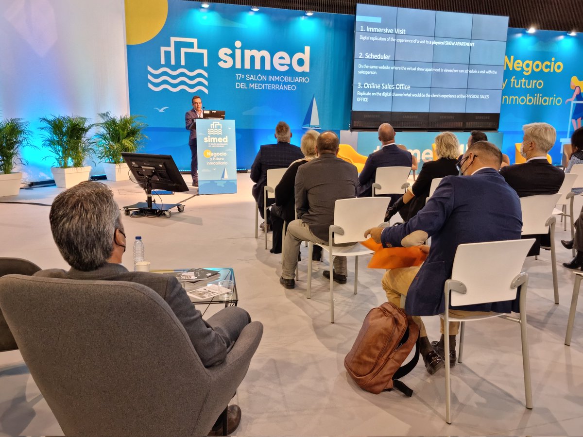 SimedMalaga's tweet photo. 🔉 Da comienzo en #simedMLG el #PrimeHomesSummit, la apuesta de @SimedMalaga para promocionar el mercado internacional de segunda residencia en la costa andaluza, con la participación de promotores, brokers inmobiliarios e inversiones internacionales | @somosavanza #Havalook https://t.co/HRKHherkMX