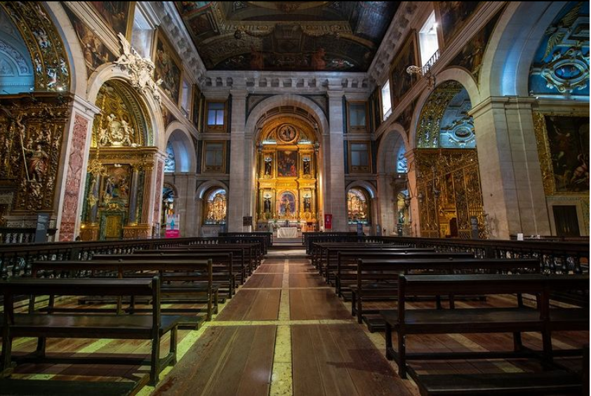 Artentik_'s tweet image. São Roque Museum houses sacred art that explores the history of religion, the expression of divinity and a physical portrayal of the feelings that sometimes feel intangible in spirituality. 

#scml #NFTCommunity @SantaCasaLisboa 

STAY TUNED - NFTs for Good Causes!