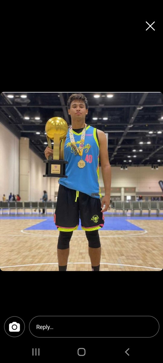 Player Profile

Student-Athlete: Xander Castillo

Class: 2022

High School: Divine Savior

Height: 6'2

Position: Guard

20-21 Statistics: 18 ppg, 6 rpg, 4 spg

Academics: 3.7

Level: D2/D3

#HoopAllies #Allies305