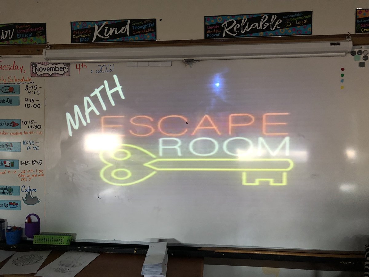CbuNatasha's tweet photo. Spicing up patterning with a patterning escape room. Luckily, 6 Johnston made it out! @helenrjohnston1 #hrcemath @SSEShrce https://t.co/NFl3J48EAi