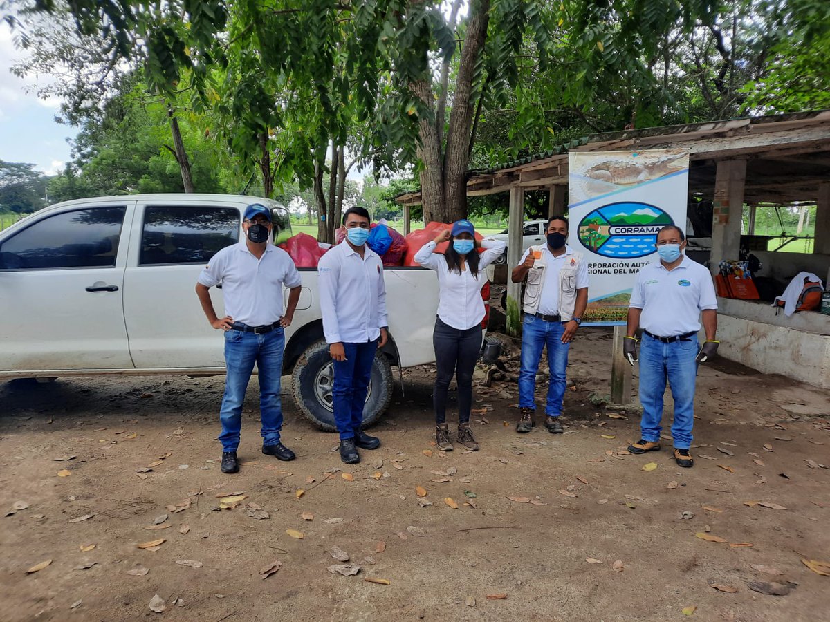 ELROBLEextrarsa's tweet photo. Nos unimos a la campaña de recolección de Residuos de Posconsumo con #Corpamag
.
#plantacionessostenibles #roblesostenible #programaposconsumo #gestionderesiduos #extrarsaessostenible #gestionambiental https://t.co/YKj6zzyyd8