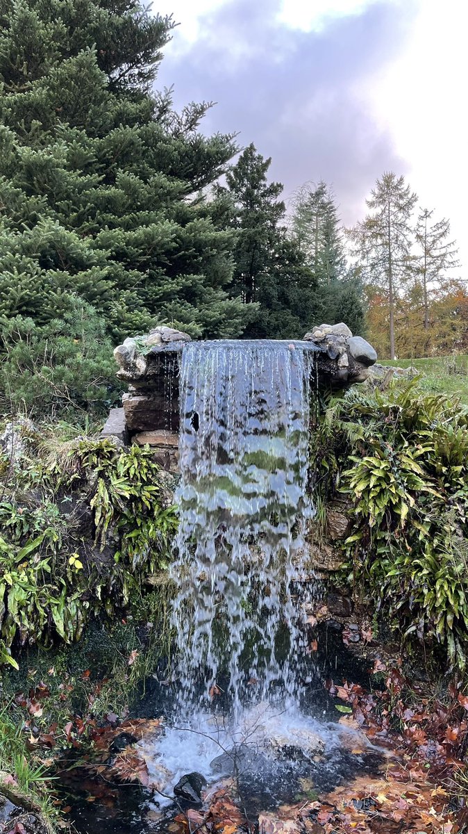 In Apeldoorn kwam vandaag de ZON op 👍🏼
zoetwatervoorzieningoostnederland.nl maar liefst 70 samenwerkende partijen spannen zich in voor een nieuwe balans tussen te veel en te weinig water in Oost Nederland. #deltaprogramma #onswater
