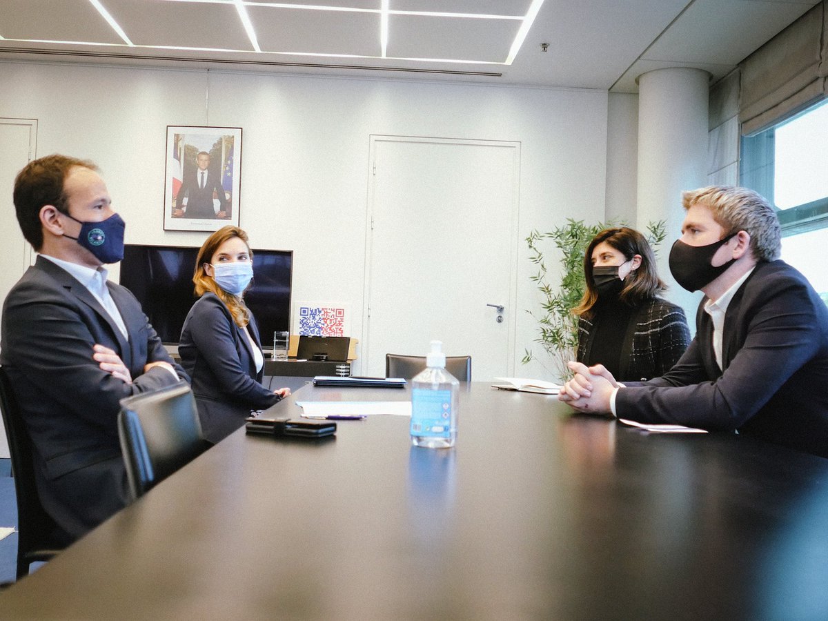 🚀 de la #FrenchTech, attractivité de la France 🇫🇷, marché unique 🇪🇺,… Échange avec <a href="/collision/">John Collison</a>, co-fondateur de <a href="/stripe/">Stripe</a>. #Fintech