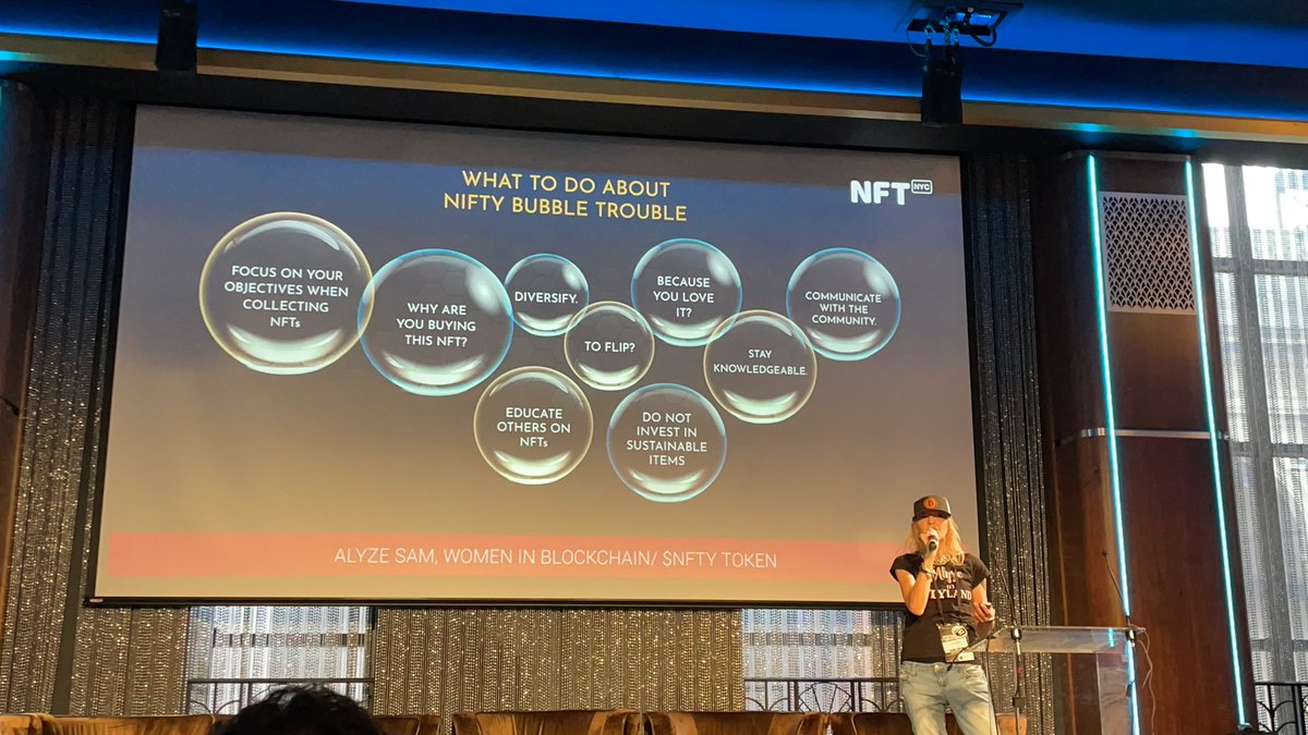 Lou Kerner 🇮🇱🇺🇦 (@loukerner) on Twitter photo “NFTs are the biggest thing since the renaissance” … <a href="/AlyzeSam/">AlyzeSam.eth</a> killing it at #NFTNYC “NFTs are the biggest thing since the renaissance” … <a href="/AlyzeSam/">AlyzeSam.eth</a> killing it at #NFTNYC