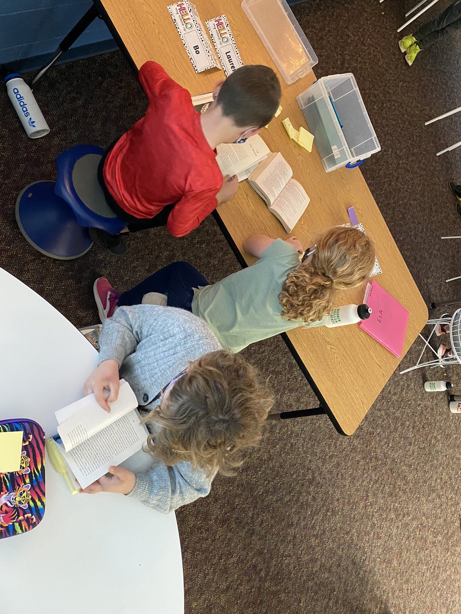 WHMrsCarter's tweet photo. โMrs. Carter may I please stay a few more minutes?! Iโm almost done with my book!โ My teacher heart is exploding!! #CafeReading #lpsleads https://t.co/U8XEQ0VUli