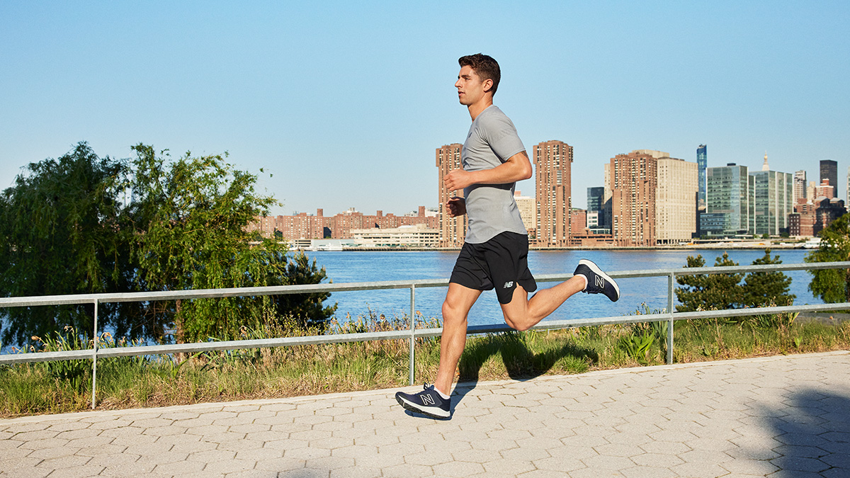 Nie pozwól się zatrzymać 💪💪 Sprawdź najnowszy model z serii #520, przeznaczony do biegania na twardych nawierzchniach. 
👉 shop.nbsklep.pl/M520CN7