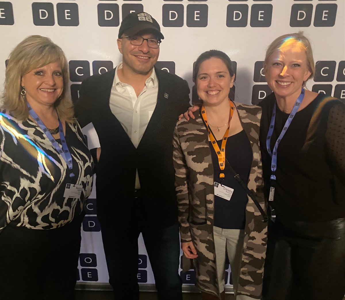 rmullermk's tweet image. There are many reasons that @hadip is one of my heroes. His mission for #CSForALL and commitment to equity, access, and opportunity are platforms that I fully support &amp;amp; advocate for as I train teachers and students on cs. #CSEdCon2021 @mymindspark @cmh703 @JackiReid11