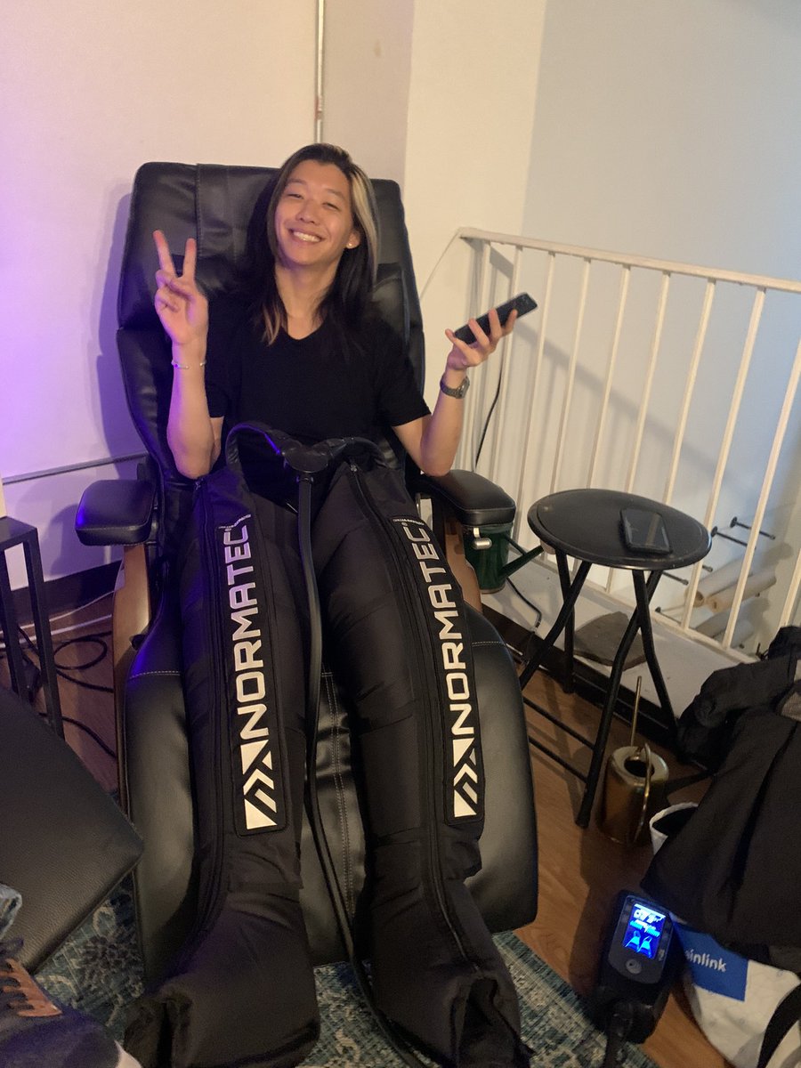 “I have learned to react to extreme pain by smiling”
- @fourrencat <a href="/pamgold/">Pamela Gold</a>