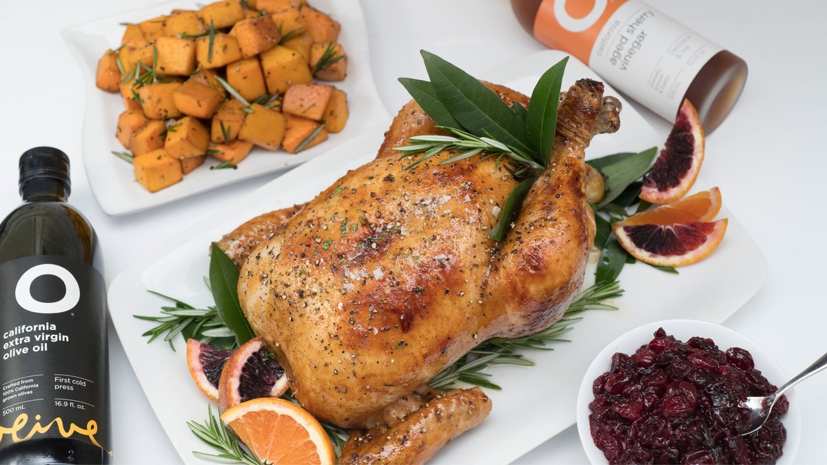 Give thanks to those who brighten your days. Save 20% to surprise those special to you with gifts of gratitude. Near or far, may those you value feast and feel appreciated this season. Sale ends Nov. 15. Discount code: FEAST21
ooliveoil.com 
#gratitude #holiday #gifts