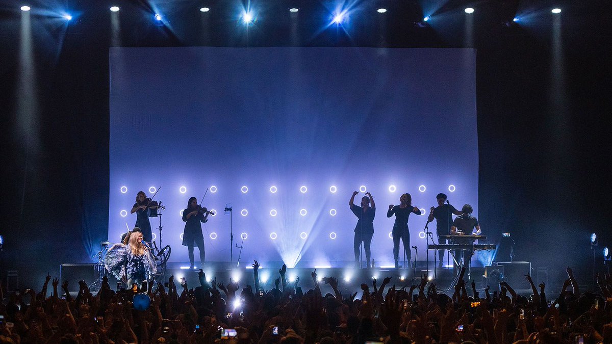 GLPimpression's tweet photo. GLP Creative Light 1 Plus creates extra dimension for Ellie Goulding

GLP’s battery-operated system provides Cate Carter with slick eco solution for small-scale touring of the UN climate ambassador 🌎

👉 https://t.co/ET1Nai6zdt
#impressed #WGAF #KeepTheLightOn #CreativeLight1 https://t.co/K6Nc1r8yfn