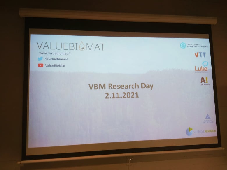 Corinna Casi tweet media