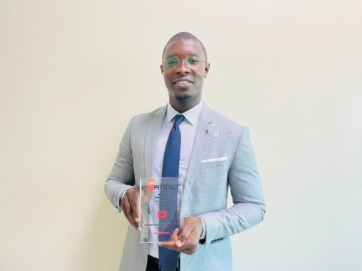 obs_senegal's tweet photo. Nous sommes fiers de vous annoncer qu’@obs_senegal est le meilleur partenaire MSSP (Managing Security Service Provider) de @Fortinet dans la zone Afrique Francophone. https://t.co/Ma8udP5nGP