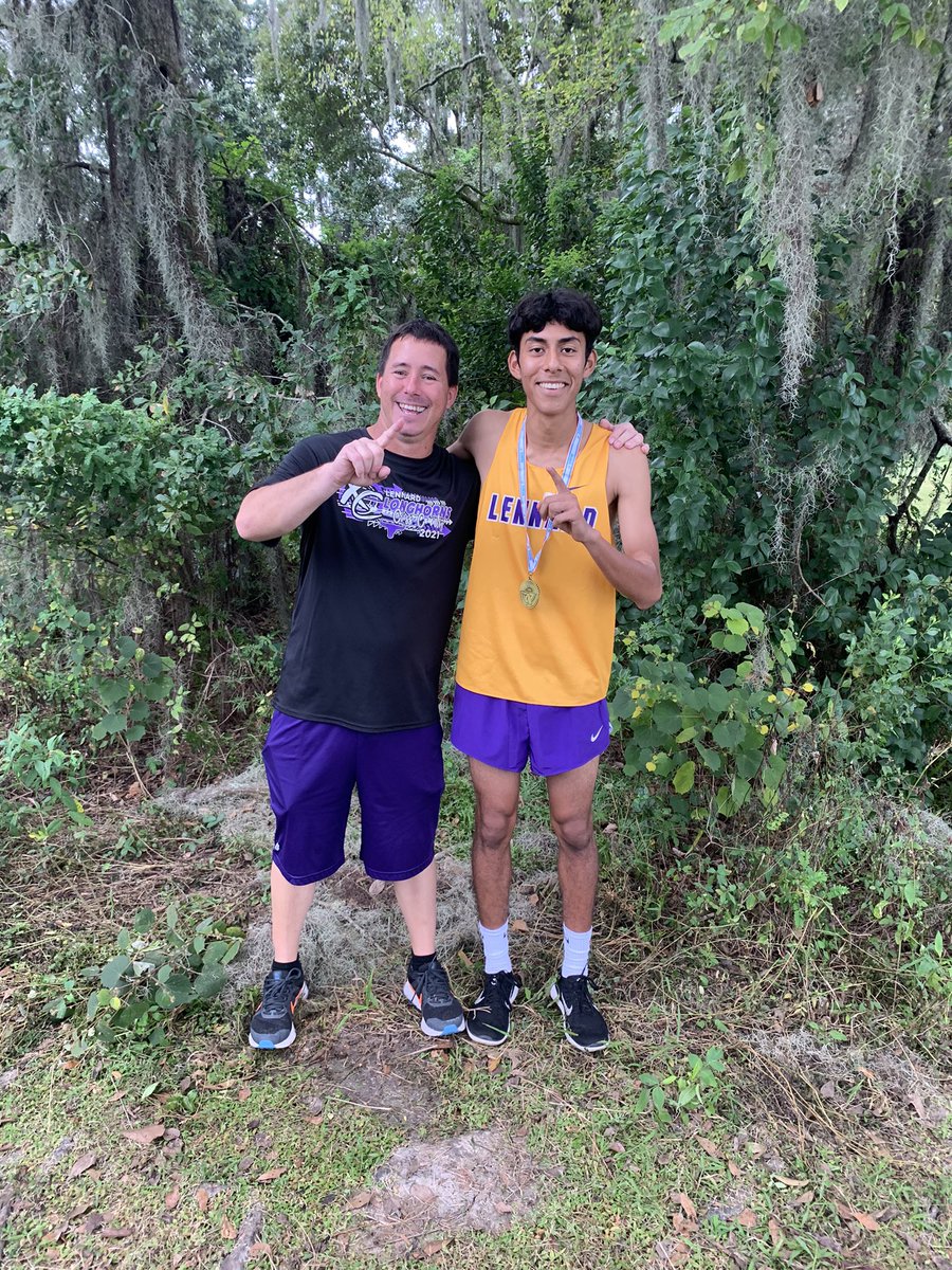 Lennard Cross Country tweet media
