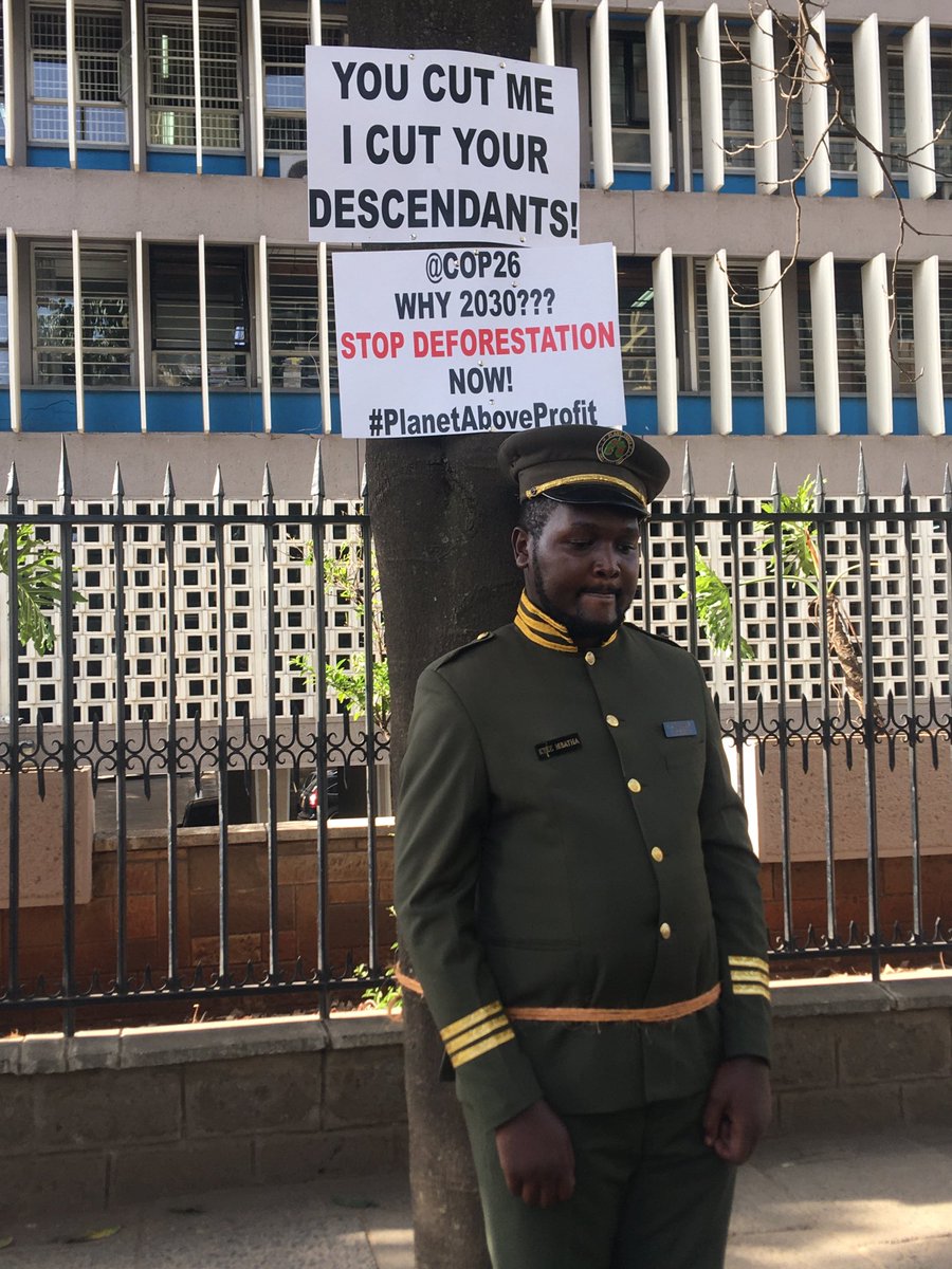 marthaodundo's tweet photo. Do we ever stop to think about such important information? Somebody may say that he was paid but still the sacrifice is big https://t.co/8aXdp5vV0b