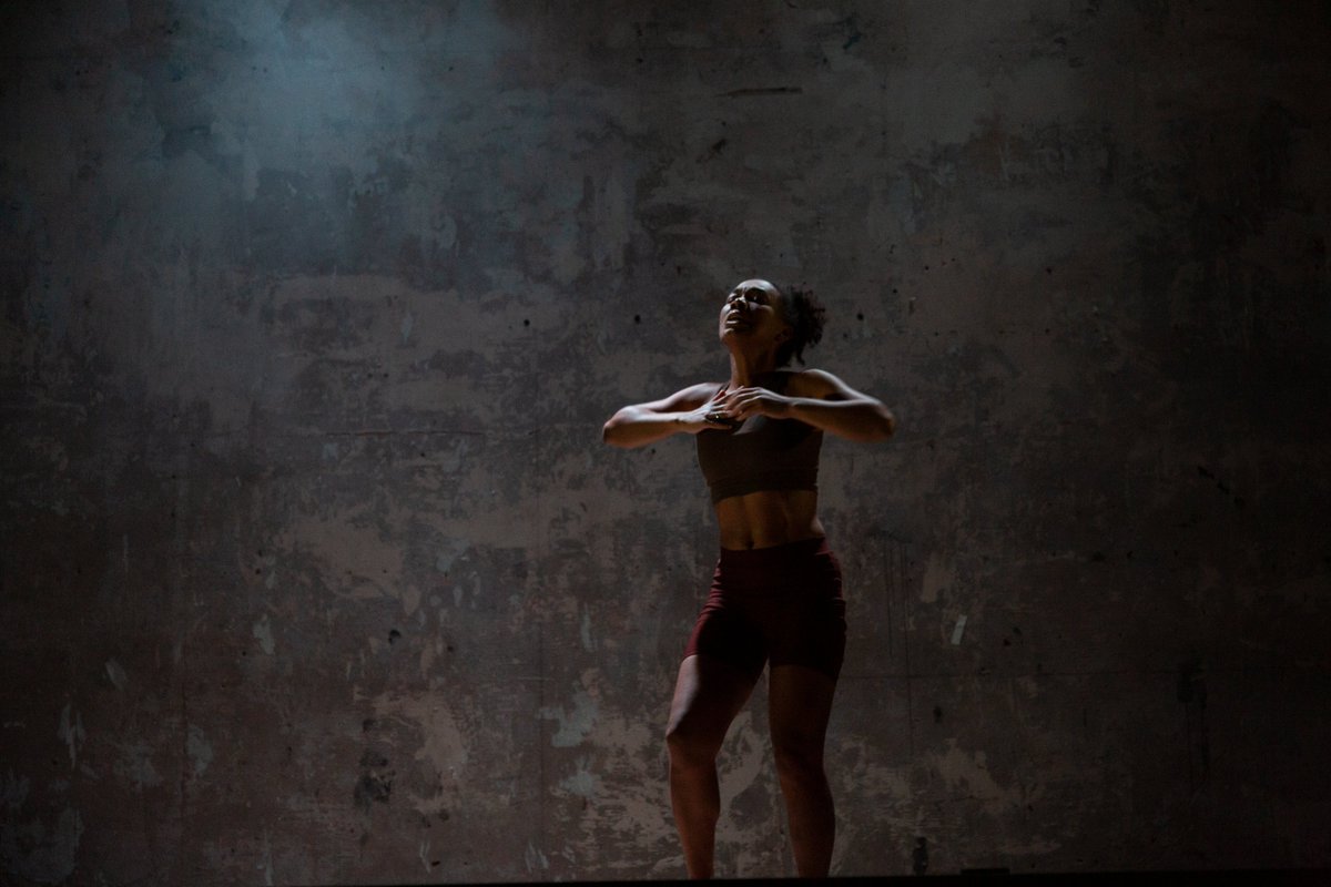 WiltonMusicHall's tweet photo. Beautiful new shots from  Douglass /Medea / Duende, a triple bill of stories from the award-winning @_The_Faction

DUENDE by @AmeliaDonkor &amp; Rachel Valentine Smith
starring Amelia Donkor
📸Christa Holka https://t.co/hrSqqoG2Yr