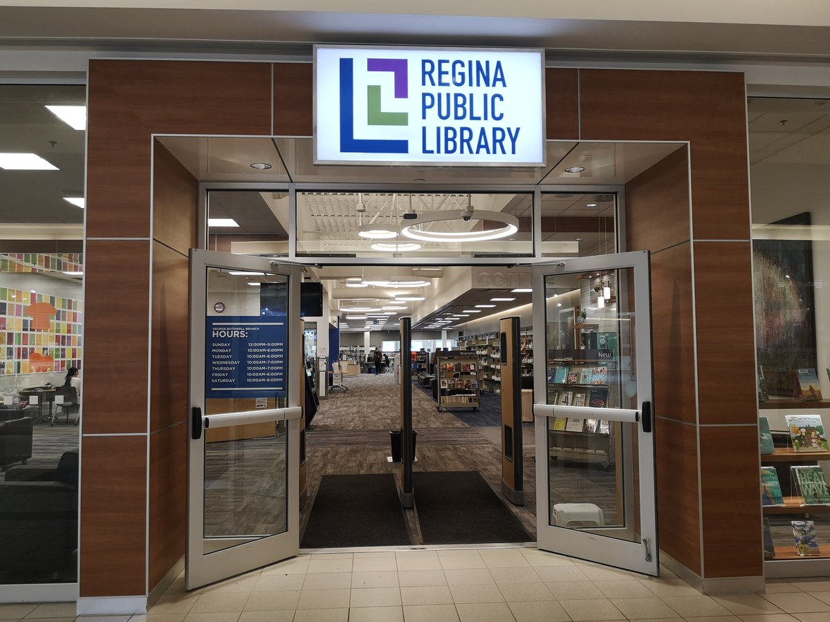 SaskHealth's tweet photo. It takes the effort of a community to support the fight against #COVID19sk, and SHA community partner #Regina Public Library is assisting residents in setting up their proof of vaccination and ensuring it’s readily accessible when needed.
➡️ https://t.co/wrSRKEQo1B #YQR https://t.co/CCUDedPNZY