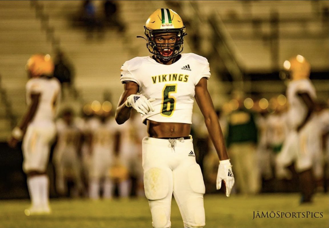 kee1anholman tweet picture