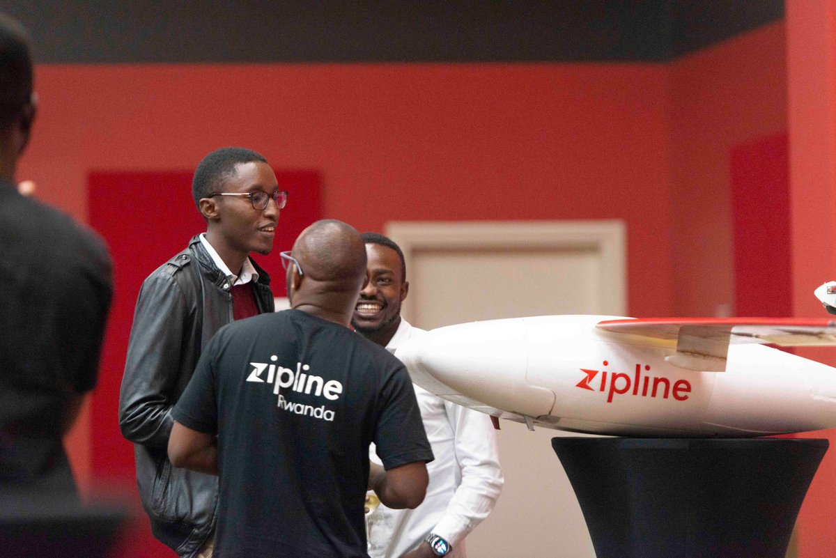 ZiplineRwanda's tweet photo. As we wrap up our 5⃣- year anniversary celebrations, here is a fun #ThursdayThrowback to when all our team members and partners gathered at Kigali Convention Center to toast to the completion of 5 brilliant and successful years. Here's to many more! #ZiplineAt5 #FlyZipline 🎉 https://t.co/94LSReEkm0