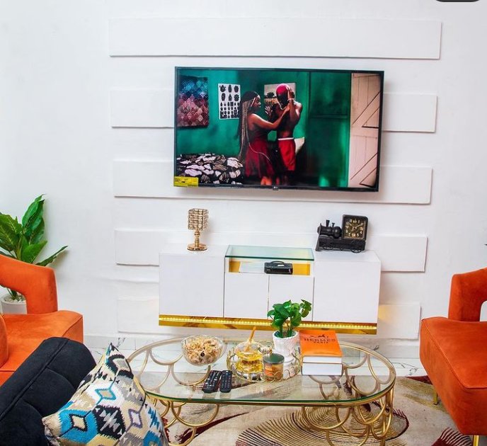 shortletrentals's tweet photo. Deal of the week!

What if we told you that this gorgeous apartment located at lekki phase 1, off admiralty way is going for just 40k per night?

Quickly visit https://t.co/M6JboSuZtj now to book this apartment for your vacation or business trip.

Tag someone that would love this https://t.co/VqEcDoXolJ