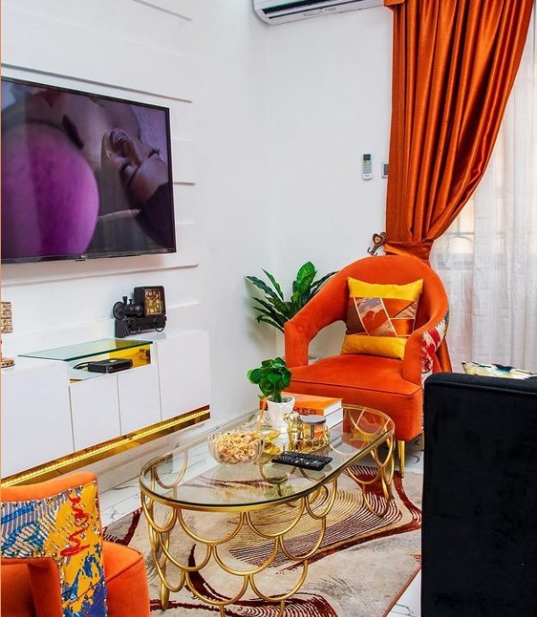 shortletrentals's tweet photo. Deal of the week!

What if we told you that this gorgeous apartment located at lekki phase 1, off admiralty way is going for just 40k per night?

Quickly visit https://t.co/M6JboSuZtj now to book this apartment for your vacation or business trip.

Tag someone that would love this https://t.co/VqEcDoXolJ