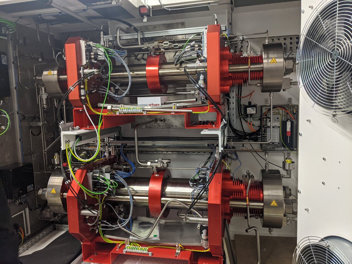 MaximatorUK's tweet photo. Peter, Craig and Jon spent most of last week at Maximator's Global headquarters in Nordhausen, Germany, getting to grips with the firm's latest Hydrogen refuelling technologies.

For more, visit https://t.co/XC9O6DfqzS

#hydrogenfuel #maximator #hydrogenrefuelling #nordhausen https://t.co/d60YoTO6Rm