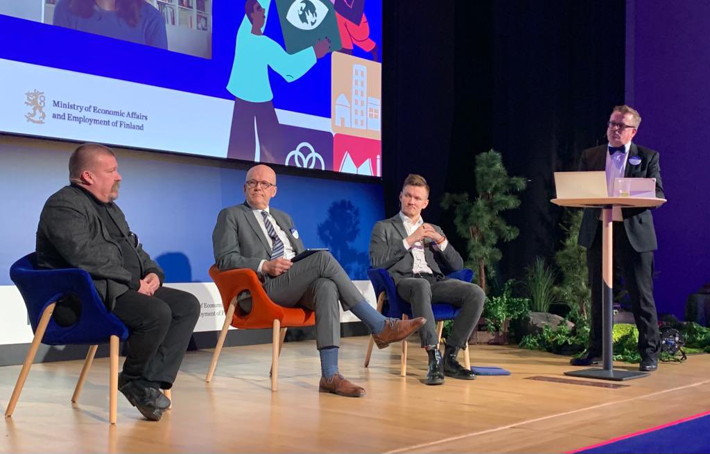 Heli Hidén tweet media