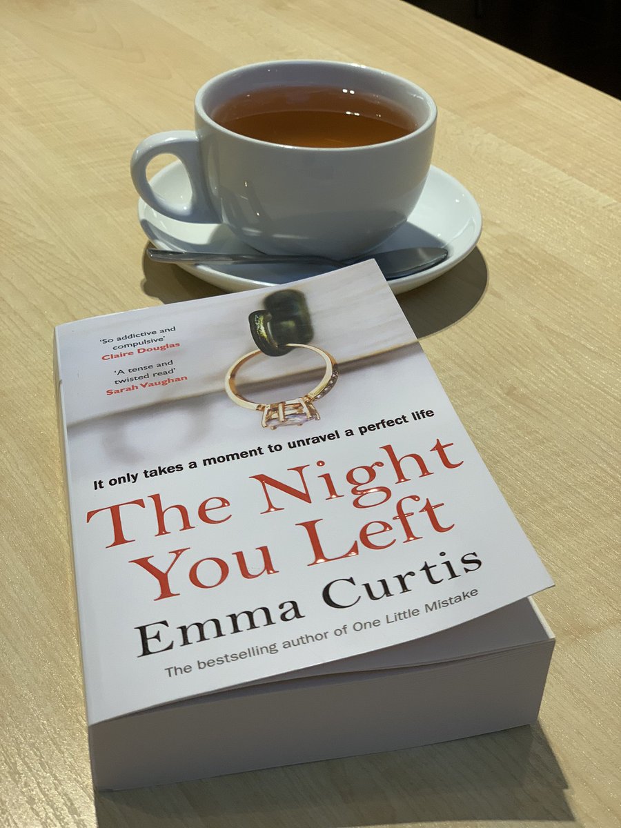 khodakivska_e's tweet photo. Currently reading!☺️🤗📖💙
#WritingCommnunity #writerslife #amreading #EmmaCurtis #TheNightYouLeft https://t.co/kEHKp9kM5q