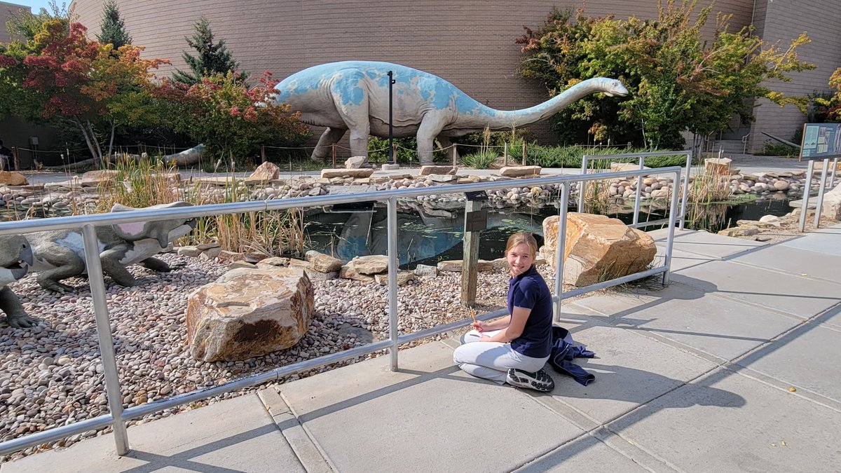EntheosUT's tweet photo. We stopped to sketch the wildlife on our way to the #science and #art Adventure trip to #Dinosaur National park! #NationalParks #thursdayvibes #students #learning @eleducation @CurriculumMatrs @PBLWorks https://t.co/KRb8rhzh9B